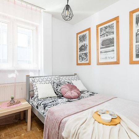 Superapart Chalubinskiego 9 Warschau Buitenkant foto